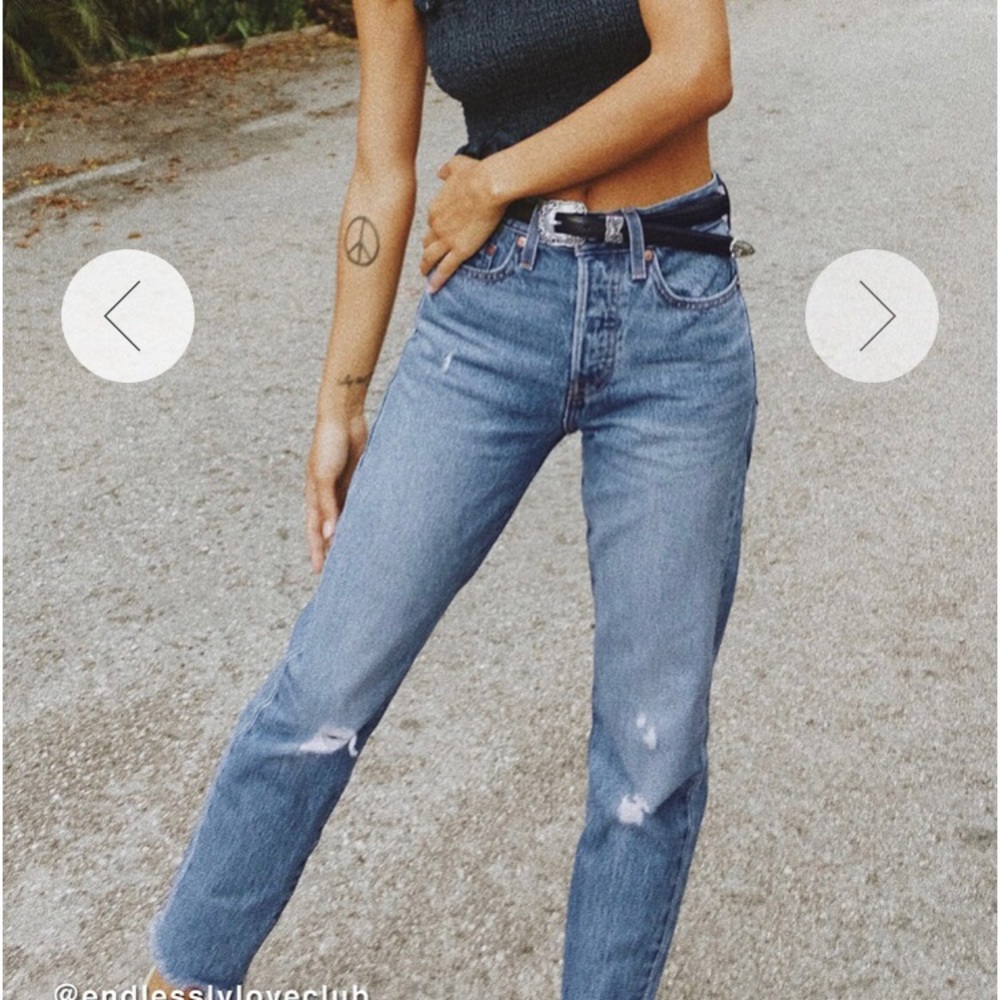 Levi’s high-rise wedgie jeans - truth unfolds